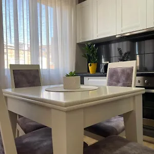 Appartamento New Bazaar-apartment 1