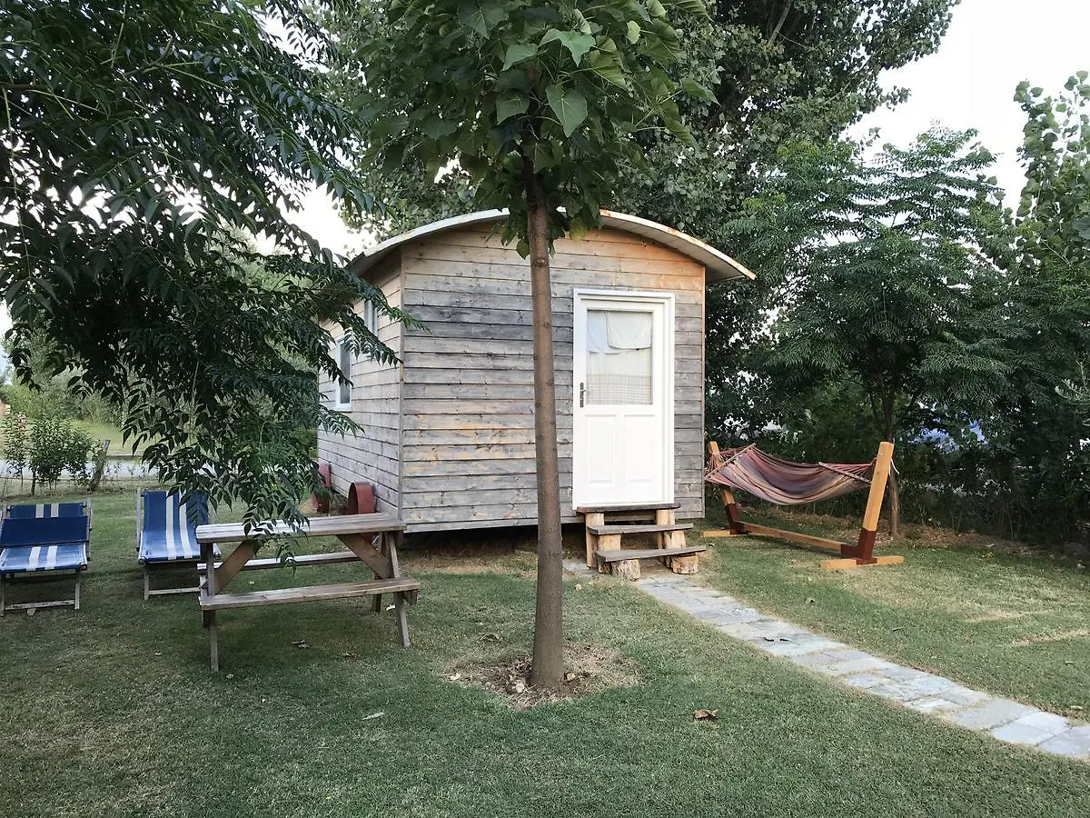 Lake Shkodra Resort Grilë